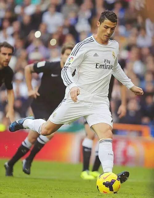 也与球员在 也与球员在