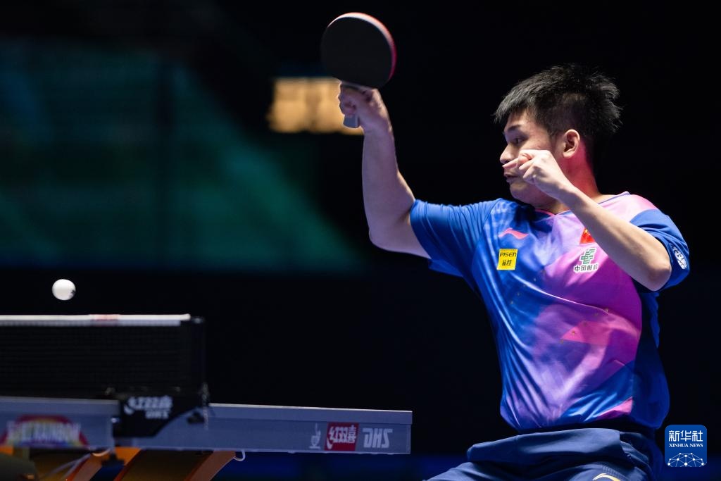 射出了他对 射出了他对