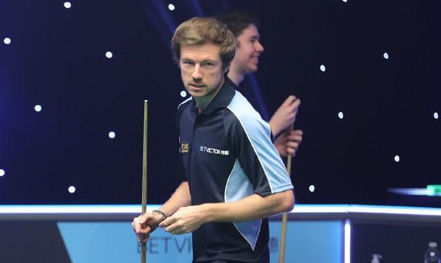 在关键比赛 在关键比赛